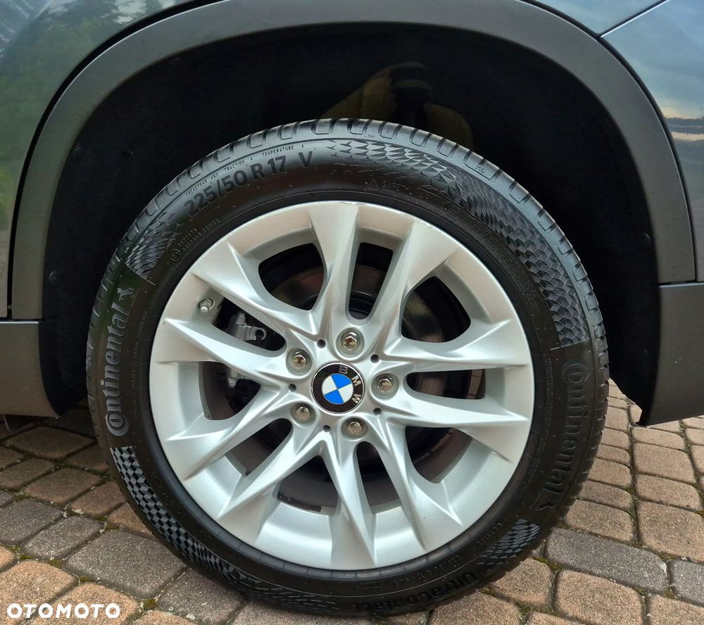 BMW X1 sDrive18d - 15