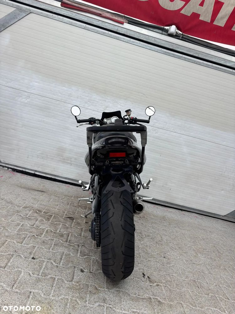 Triumph Speed Triple - 31