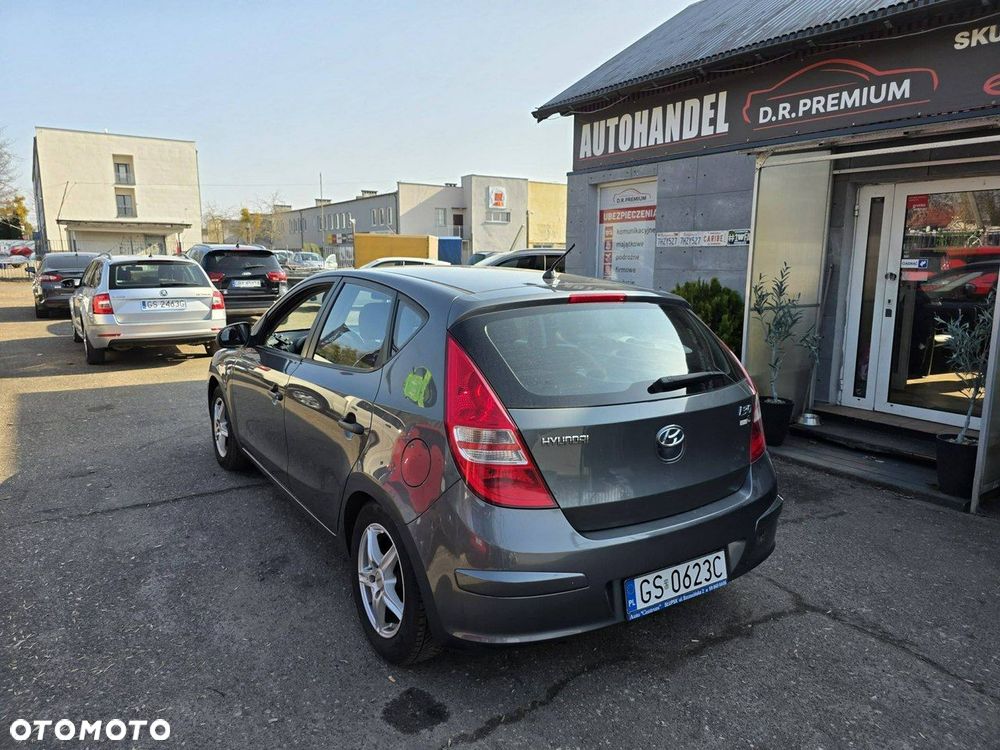 Hyundai i30 1.4 Blue Classic - 4