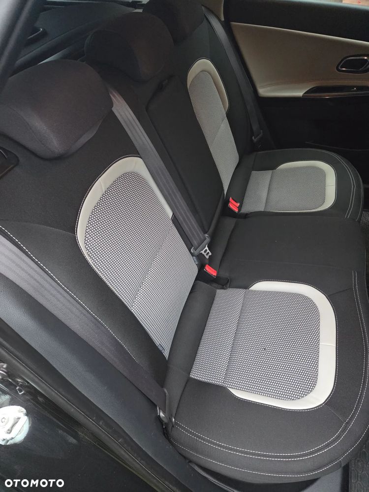 Kia Ceed - 18