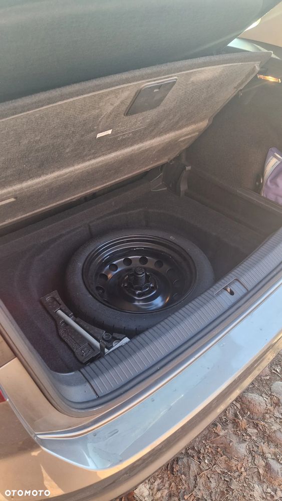 Volkswagen Golf Sportsvan - 7