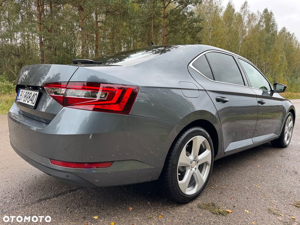 Skoda Superb 1.6 TDI Ambition - 3