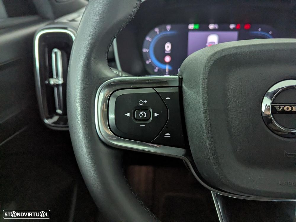 Volvo XC 40 Recharge 69 kWh Single Motor Core - 16