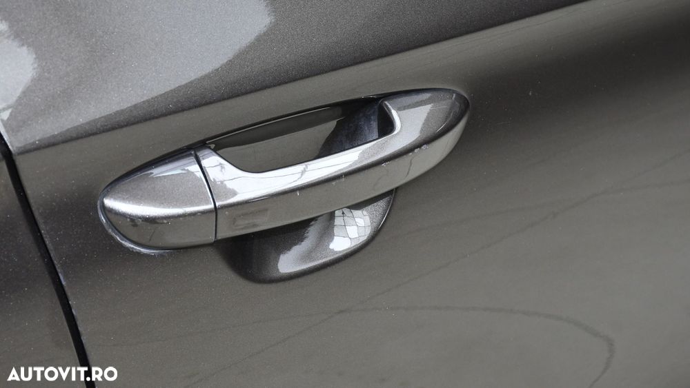 Volkswagen Passat CC - 21