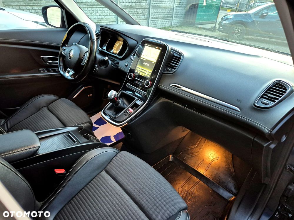 Renault Grand Scenic Energy TCe 130 S&S Bose Edition - 24