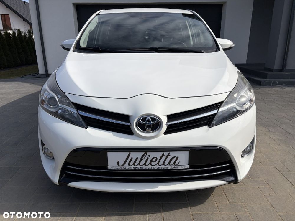 Toyota Verso 1.6 D-4D Prestige - 2