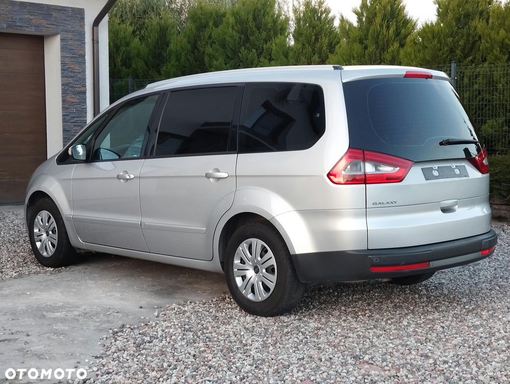 Ford Galaxy 2.0 TDCi Titanium - 3