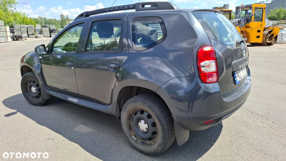 Dacia Duster 1.6 SCe S&S - 4