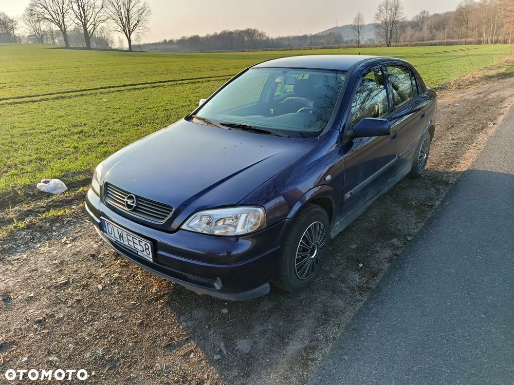Opel Astra 1.6 - 6