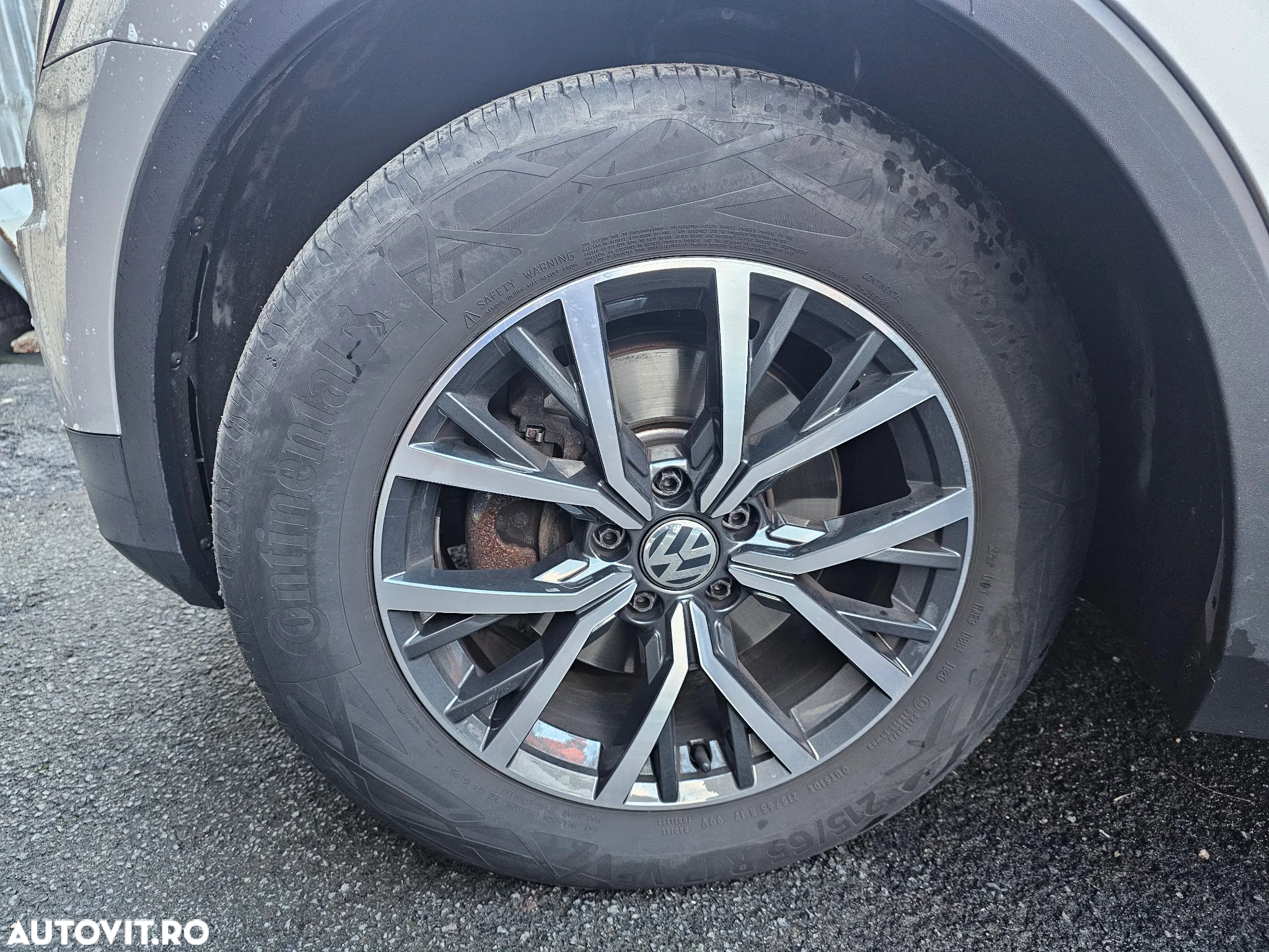 Volkswagen Tiguan 2.0 TDI 4Mot DSG Comfortline - 10