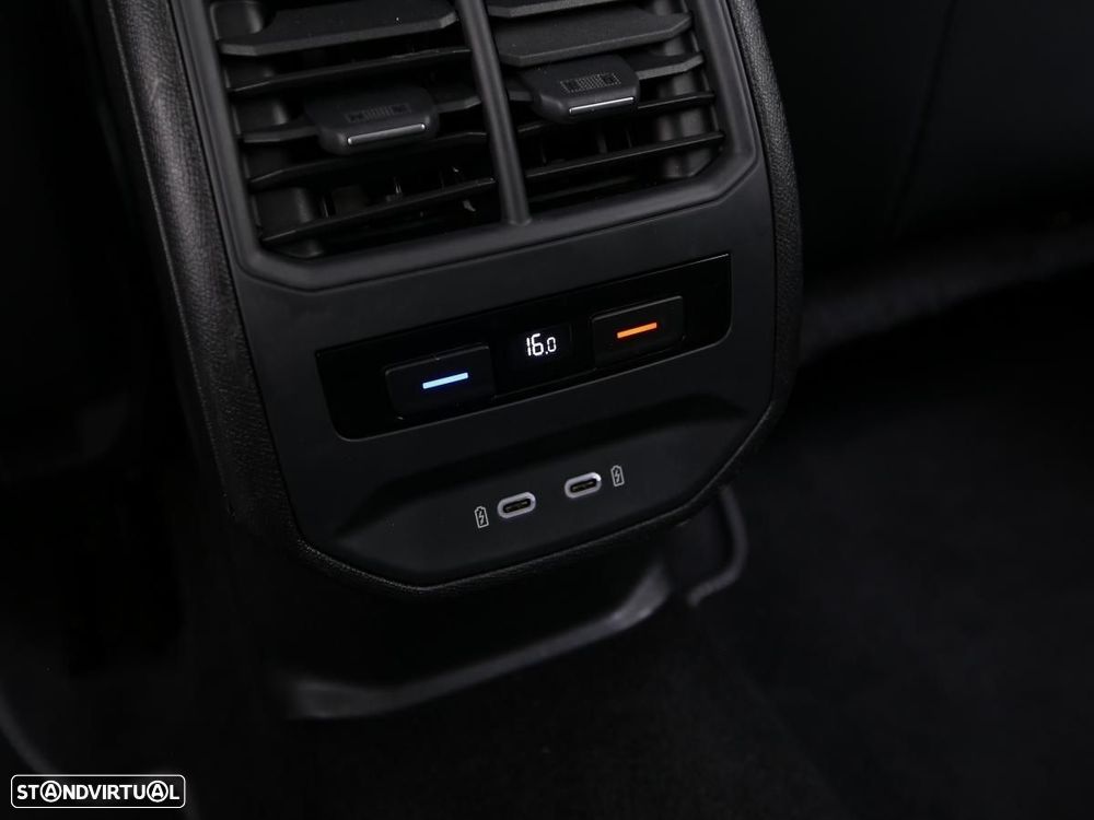 SEAT Leon ST 2.0 TDI FR DSG - 28