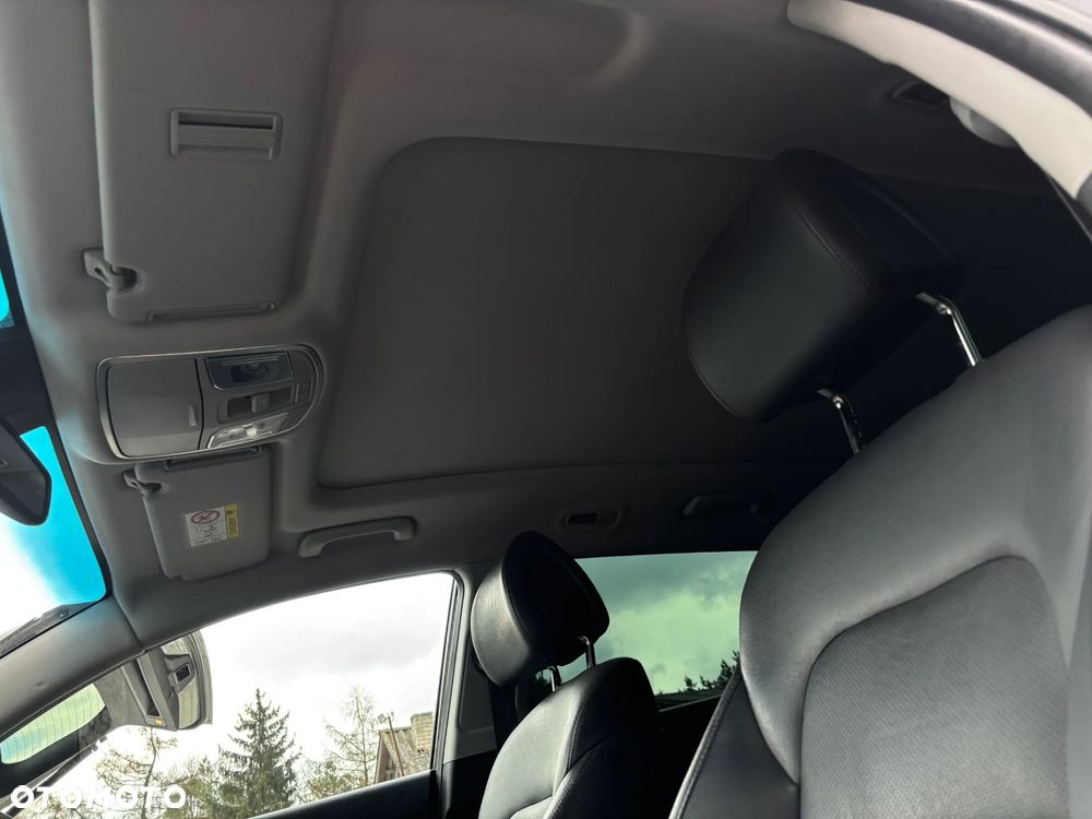 Hyundai Tucson 2.0 CRDi 4WD Automatik 25 Jahre - 17