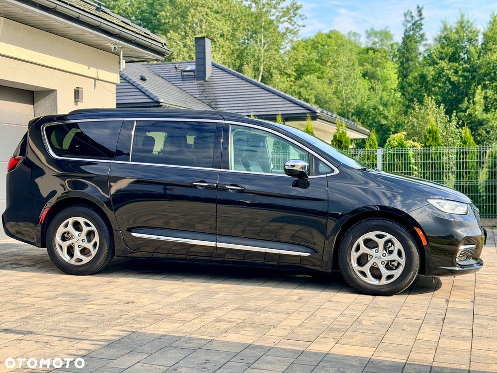 Chrysler Pacifica - 14