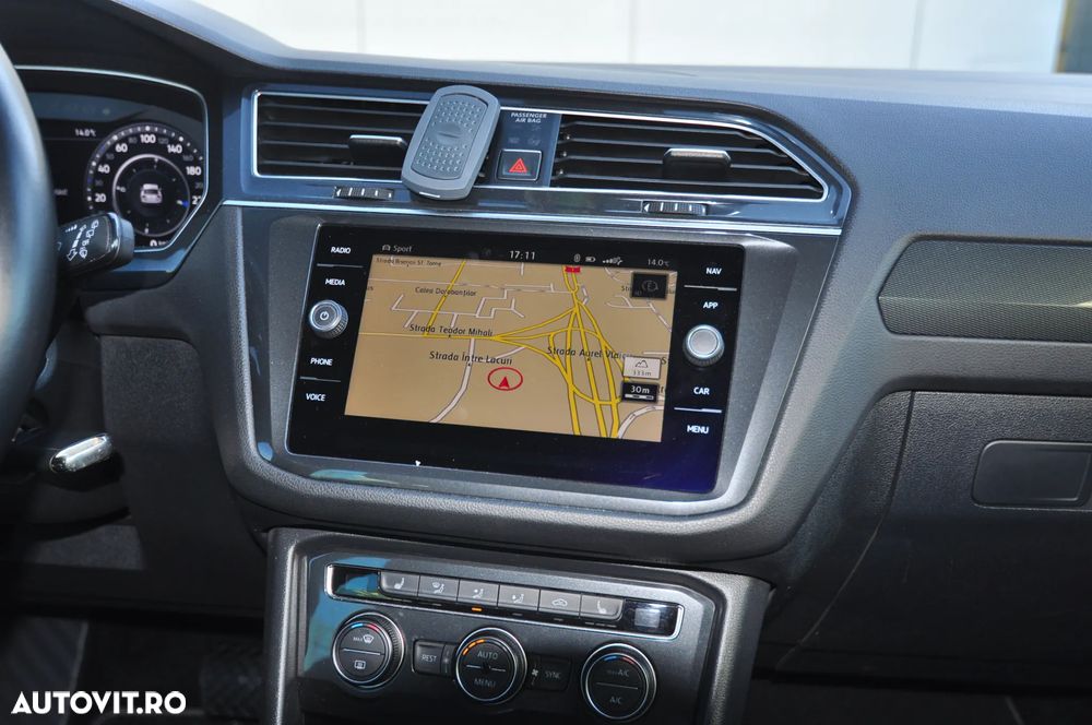 Volkswagen Tiguan 2.0 TDI 4Mot DSG Highline - 17