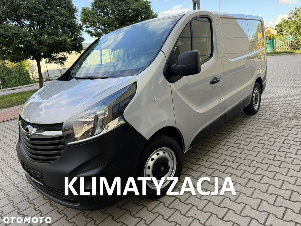 Opel Vivaro - 1