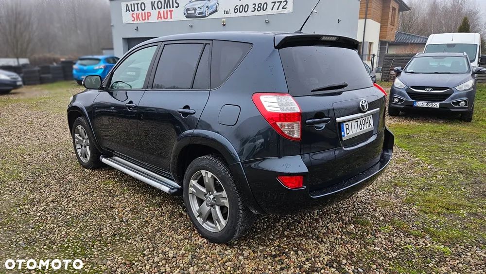 Toyota RAV4 2.2 D-CAT Sol - 8