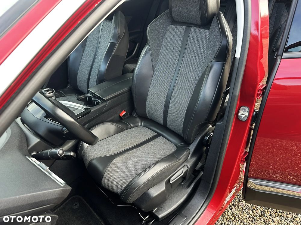 Peugeot 3008 PureTech 130 Stop & Start Allure - 12