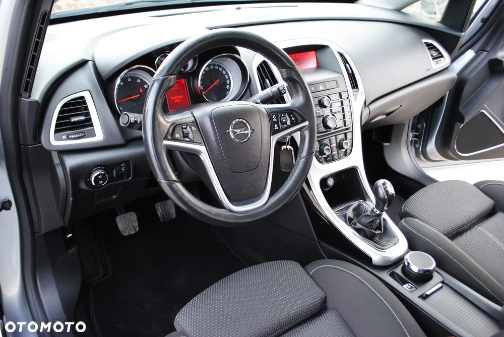 Opel Astra 1.4 Turbo Cosmo - 7