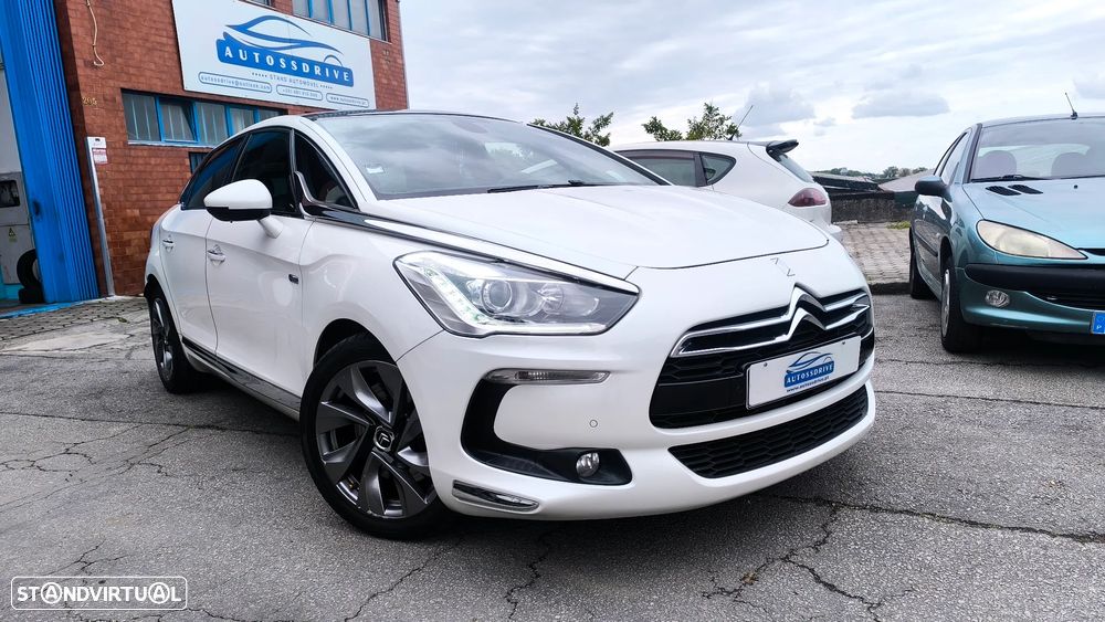 Citroën DS5 2.0 HDi Hybrid4 So Chic CMP6 - 1