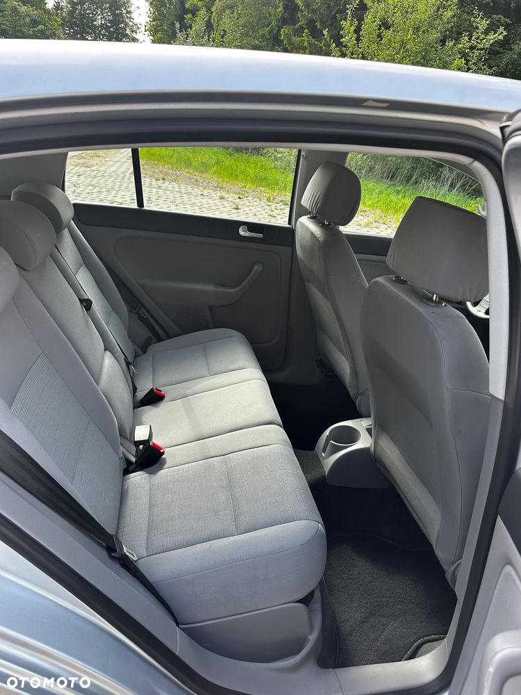 Volkswagen Golf Plus 1.6 Comfortline - 12