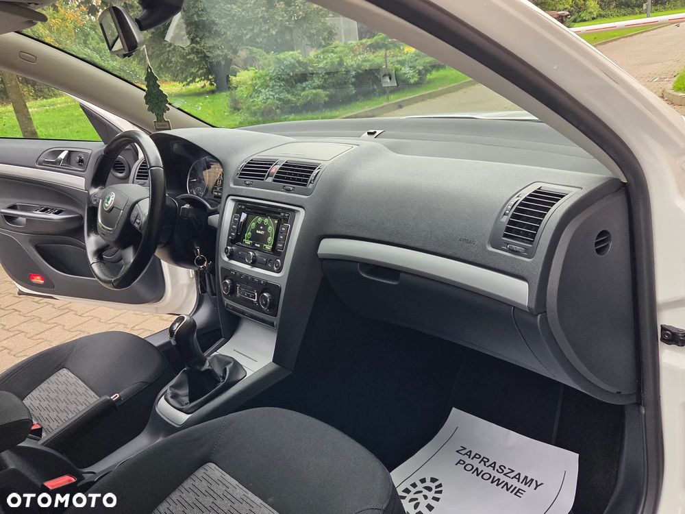Skoda Octavia 2.0 TDI DPF Sport Edition - 28