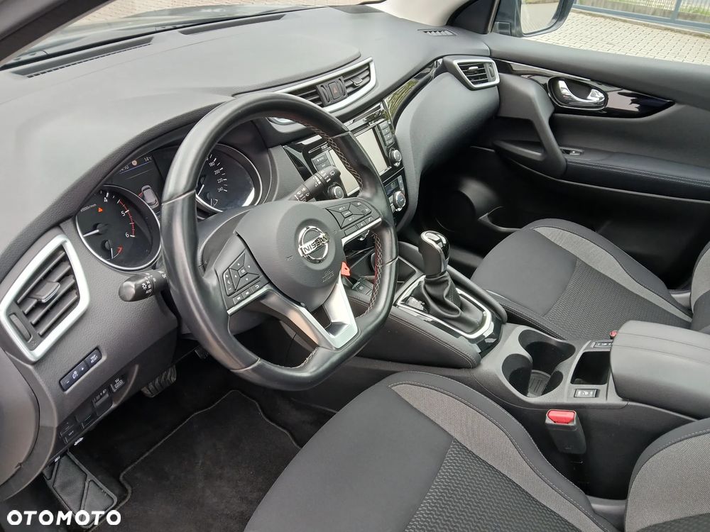Nissan Qashqai 1.7 dCi Xtronic ALL-MODE 4x4i N-WAY - 29