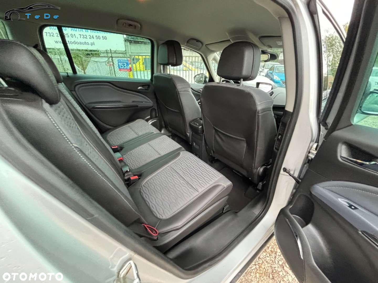 Opel Zafira 1.4 T Cosmo EcoFLEX S&S EU6 - 24