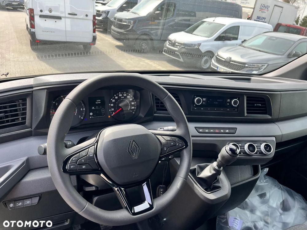 Renault Master - 18