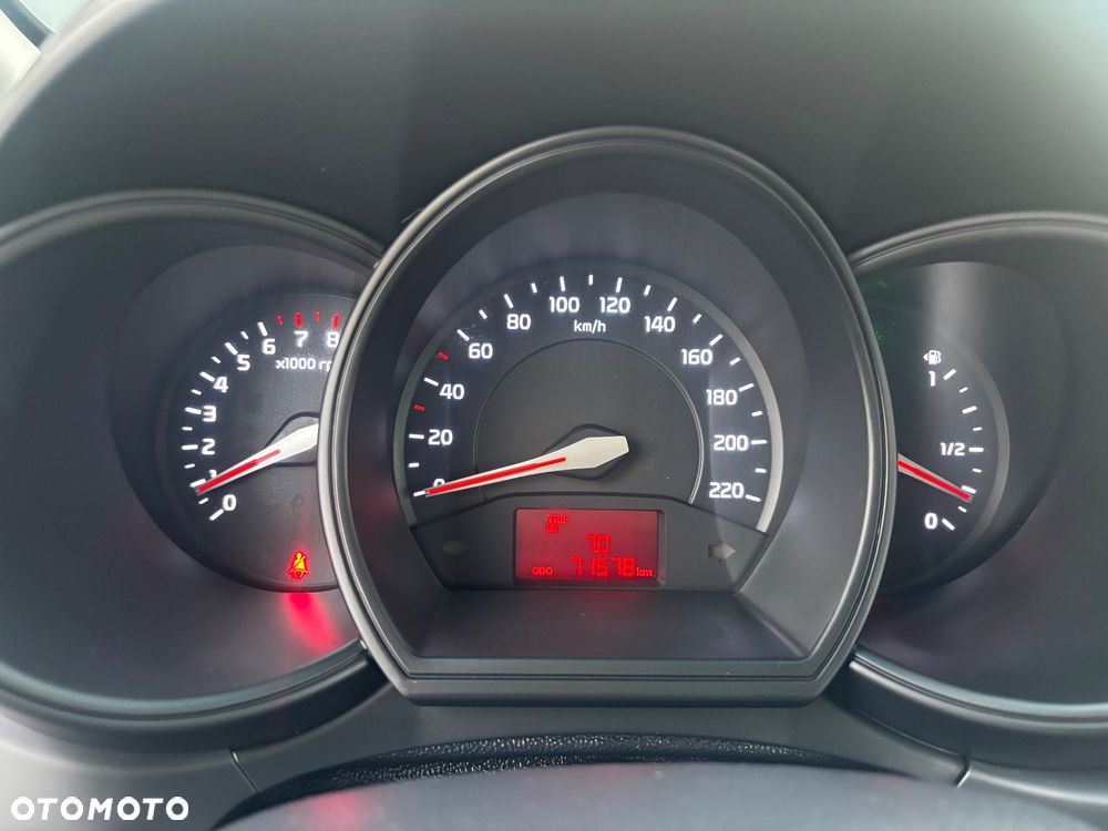 Kia Rio 1.2 Attract - 21
