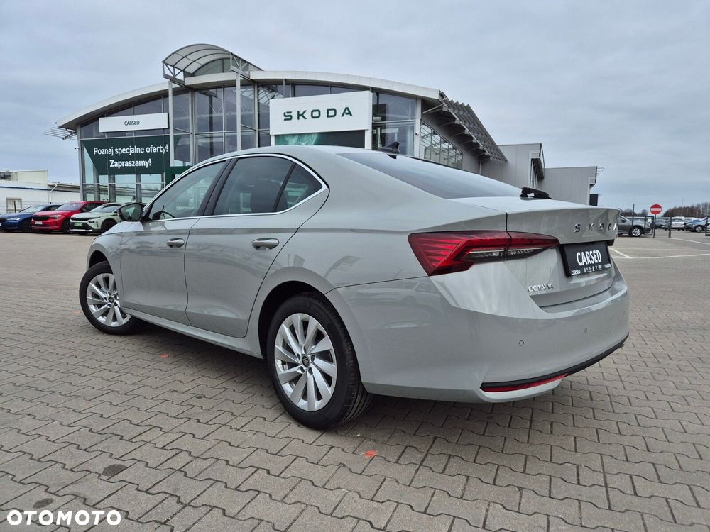 Skoda Octavia - 3
