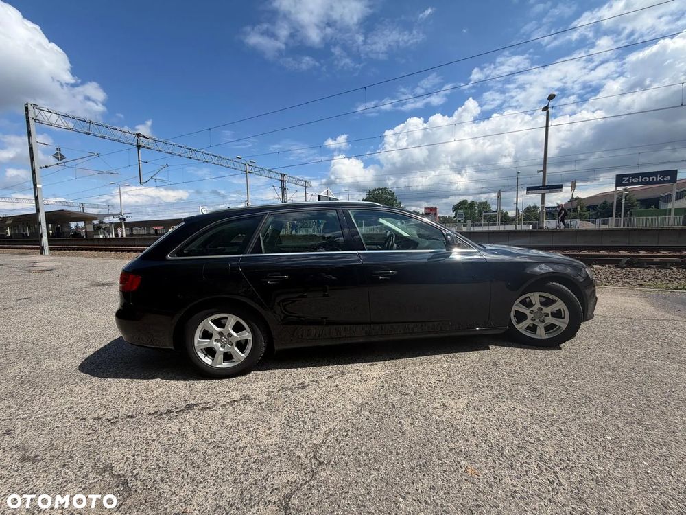 Audi A4 Avant 2.0 TDI - 4