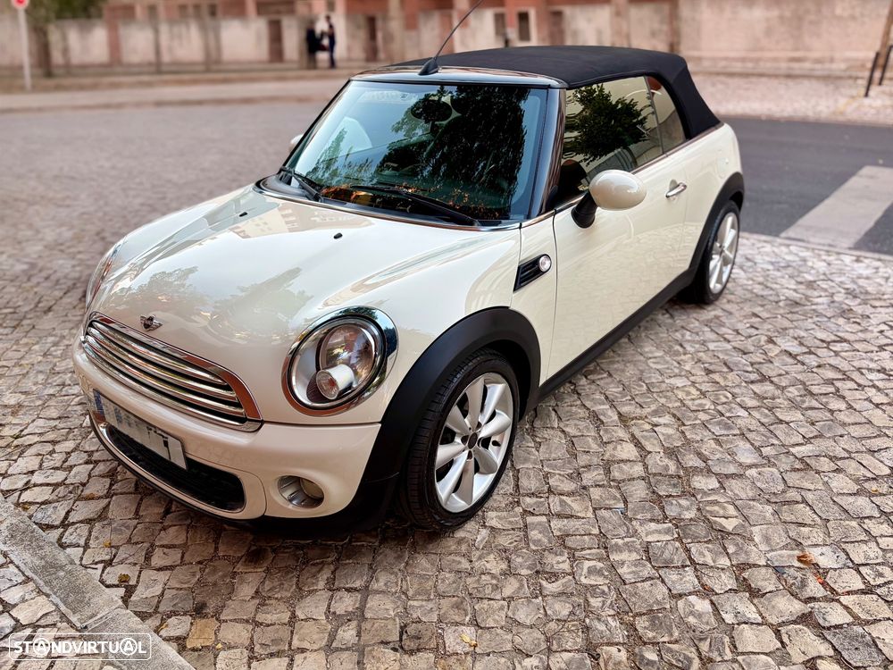 MINI Cabrio Cooper SD Auto - 8