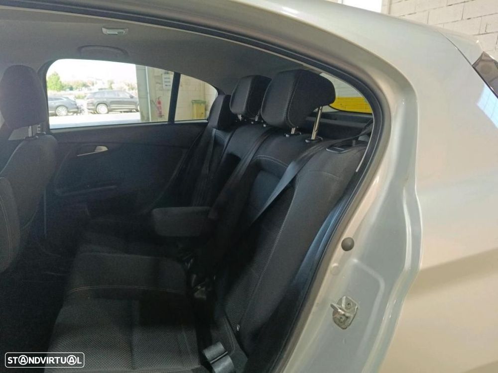 Fiat Tipo 1.3 M-Jet Lounge - 4