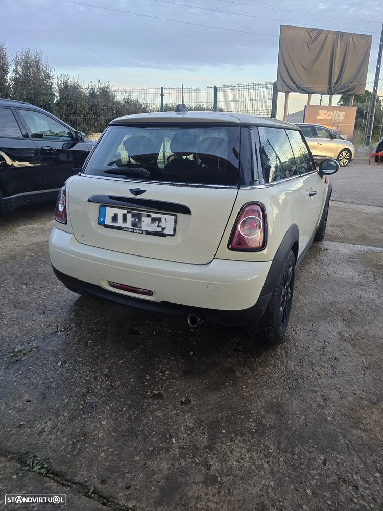 MINI 3 Portas - 4