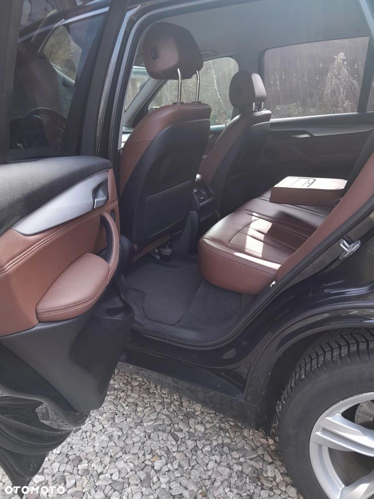 BMW X5 xDrive25d - 13