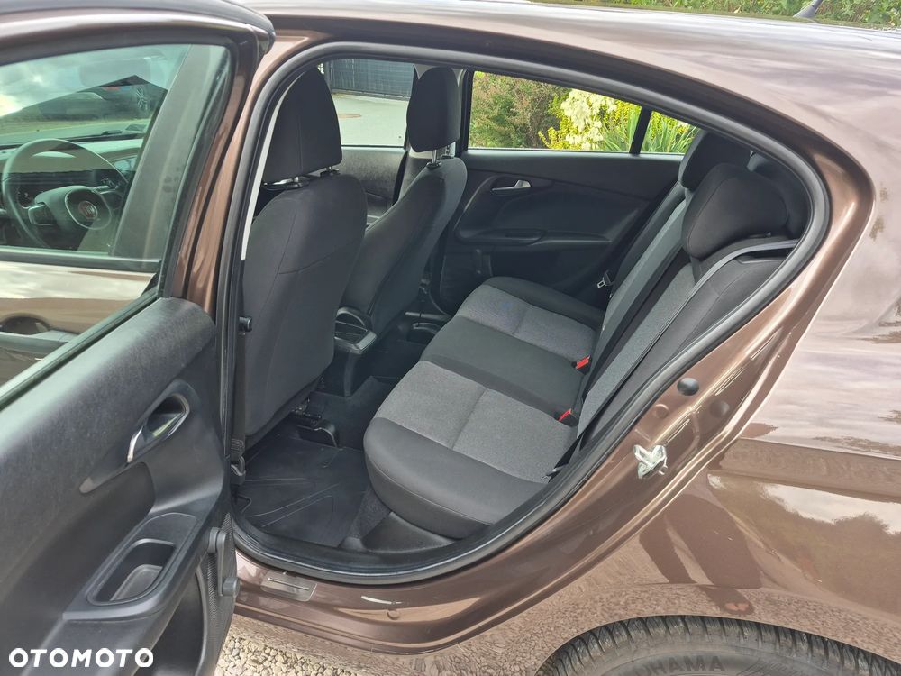Fiat Tipo 1.4 16v Easy - 10