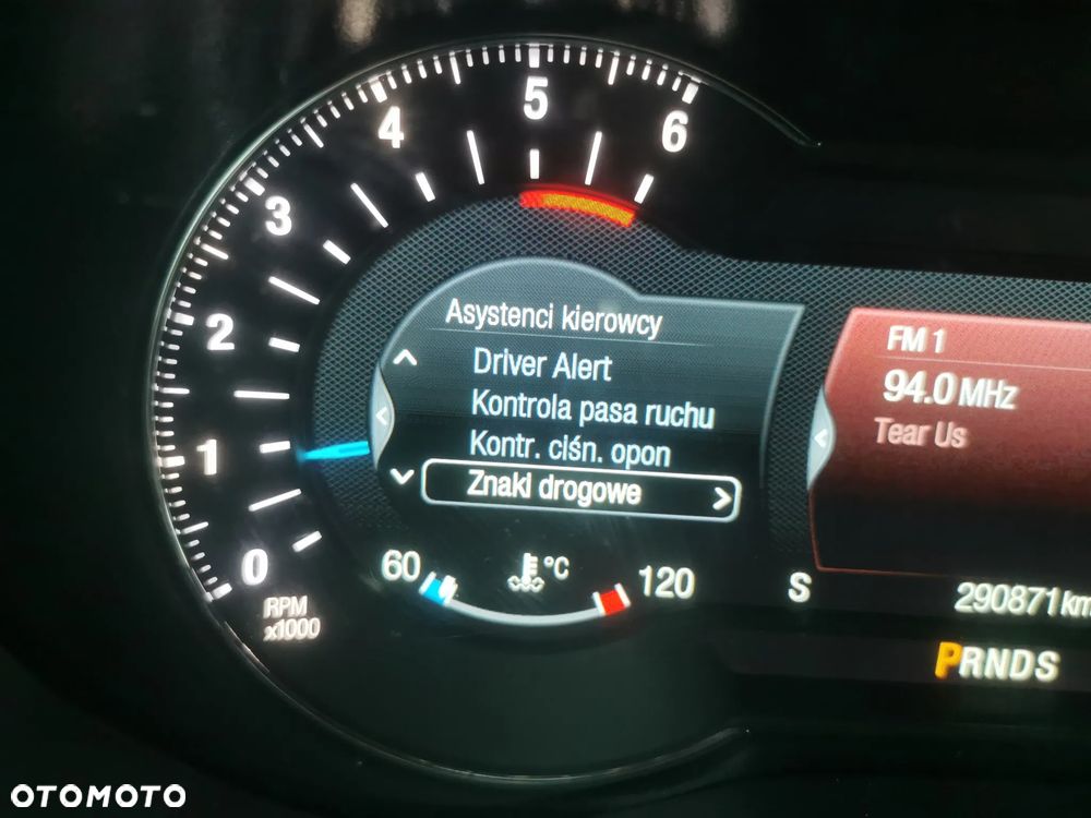 Ford Mondeo 2.0 TDCi Titanium PowerShift - 28