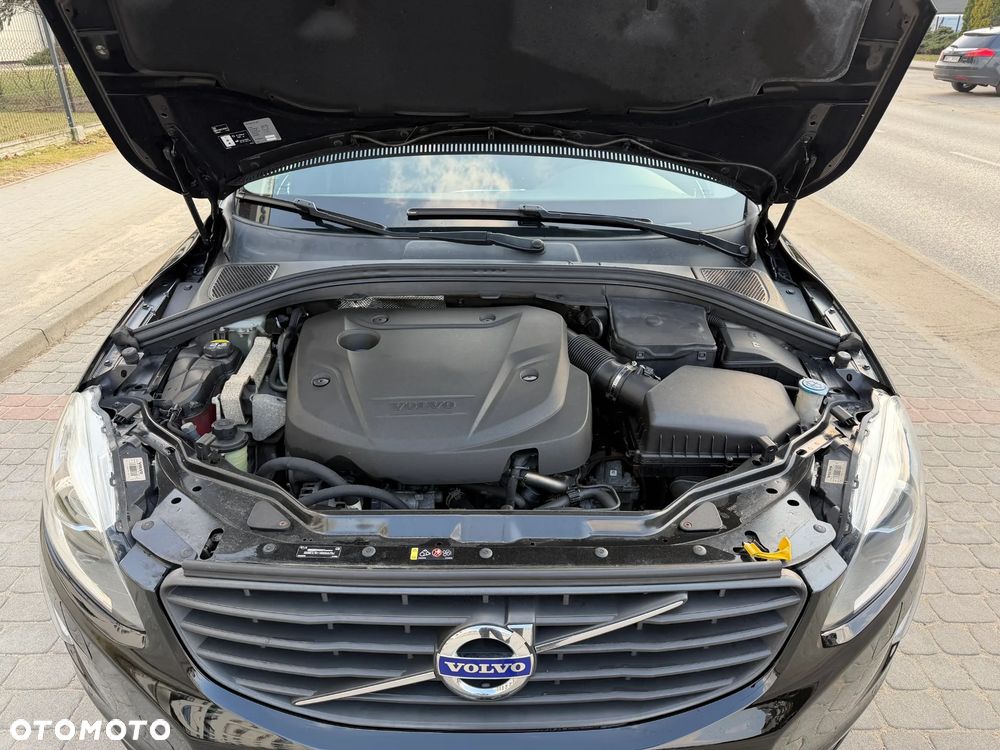 Volvo XC 60 D3 Momentum - 12