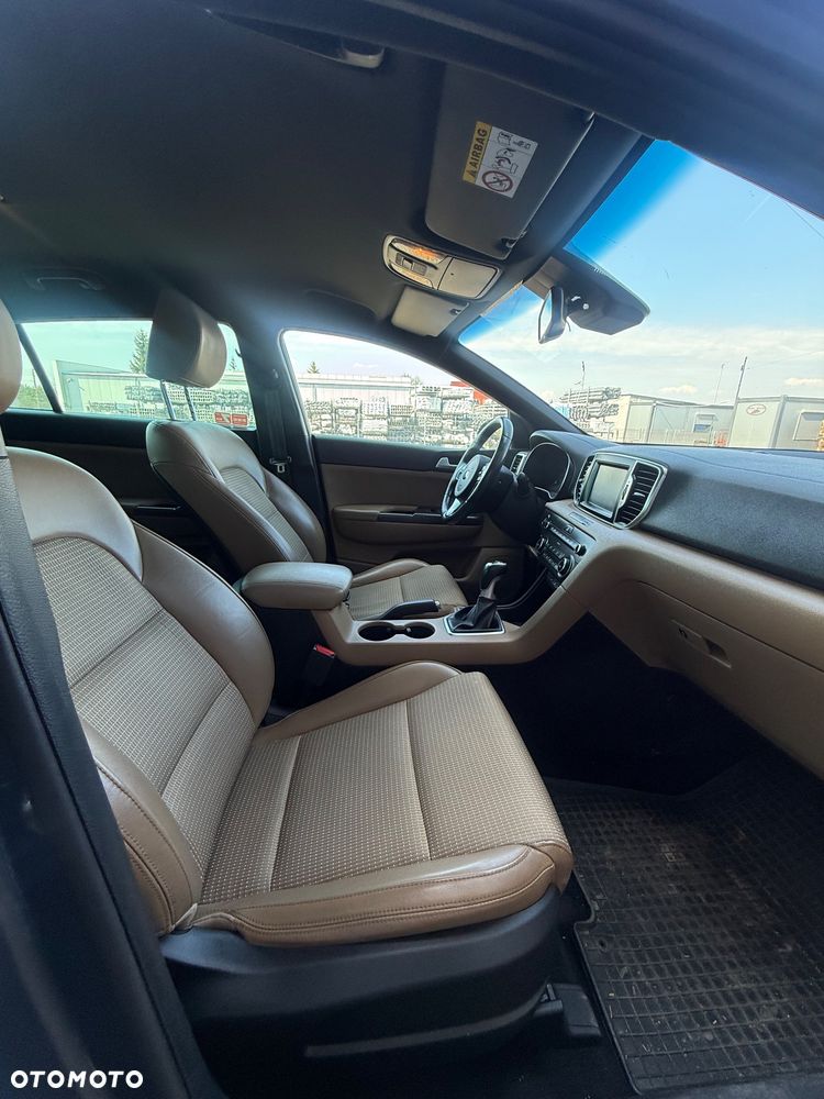 Kia Sportage 2.0 CRDI 4WD Automatik Fifa World Cup Edition - 26