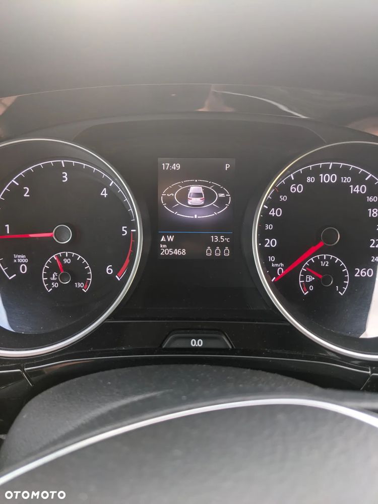 Volkswagen Touran 2.0 TDI BMT Highline DSG - 6