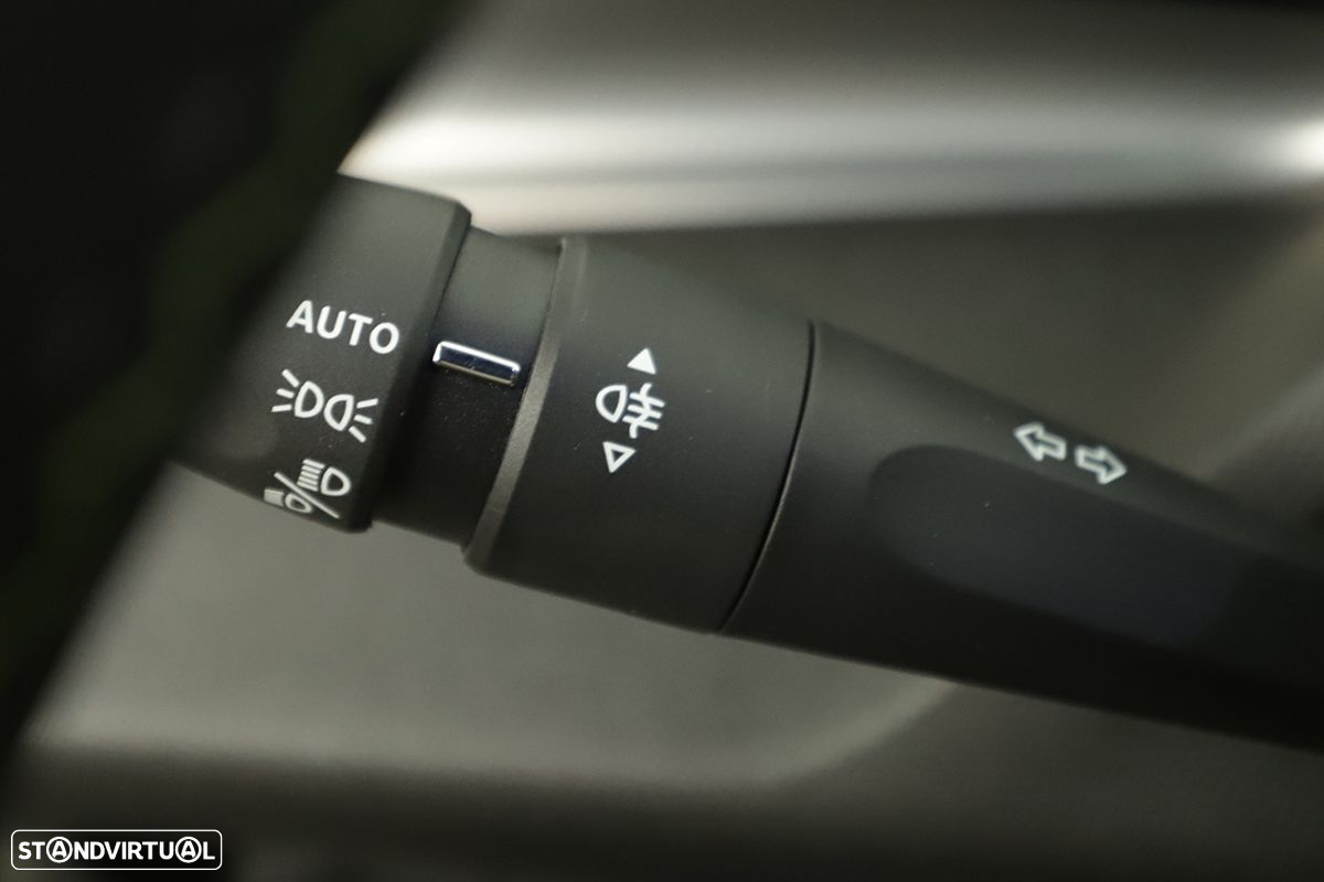 Peugeot 308 SW 1.2 PureTech GT EAT8 - 17
