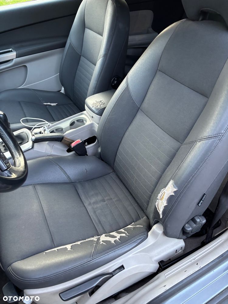 Volvo C30 2007 photo 2