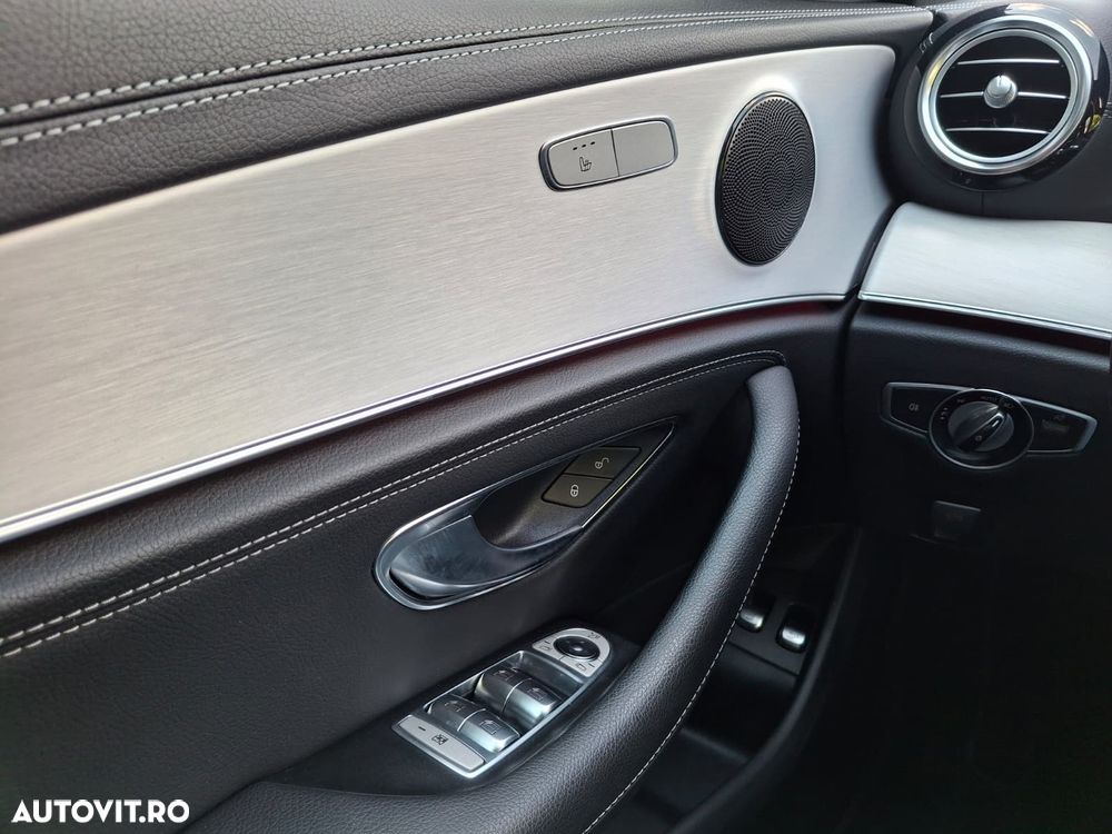 Mercedes-Benz E 300 9G-TRONIC AMG Line - 34