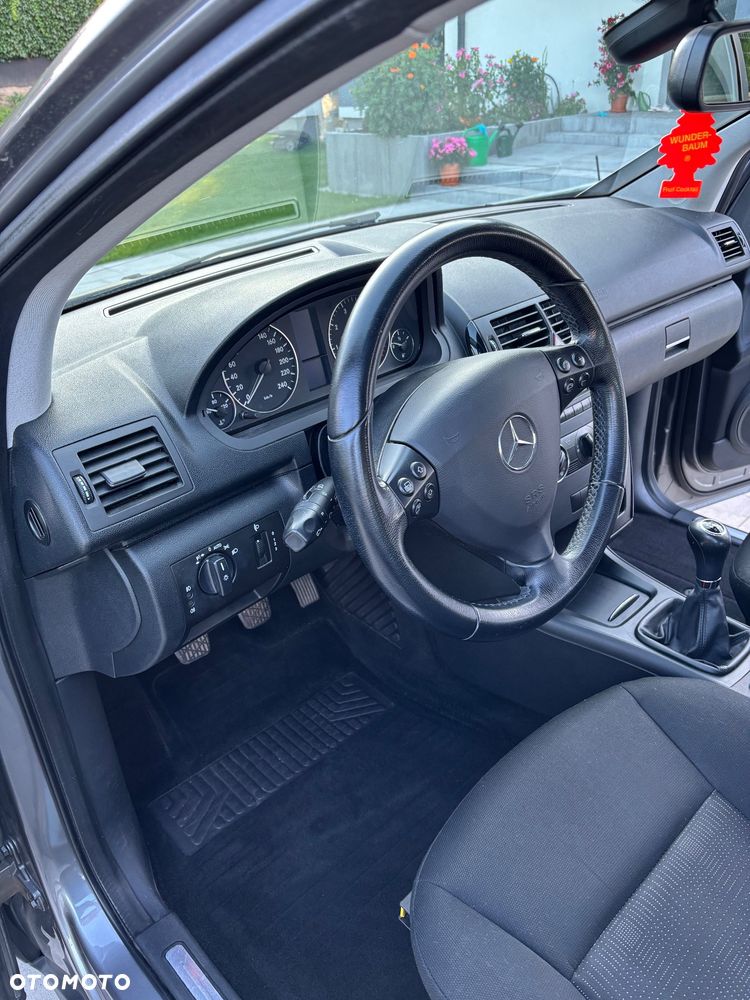 Mercedes-Benz Klasa A 160 BlueEfficiency - 12