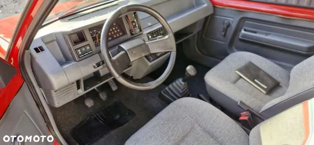 Renault 5 1.4 Campus - 13