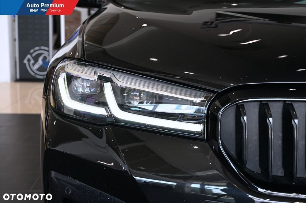 BMW Seria 5 540i xDrive mHEV - 22