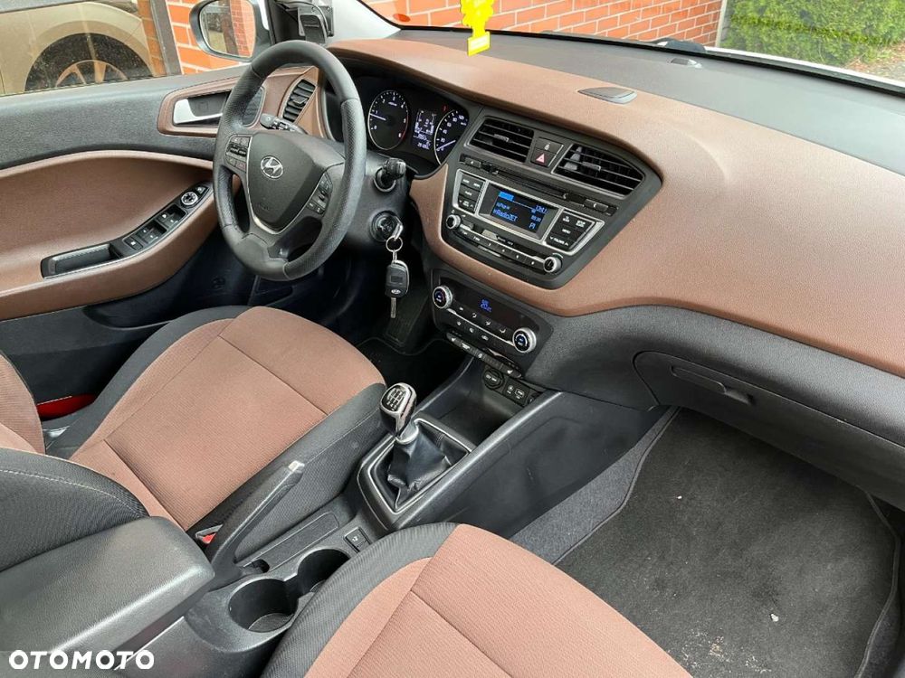 Hyundai i20 1.4 CRDI Comfort - 7