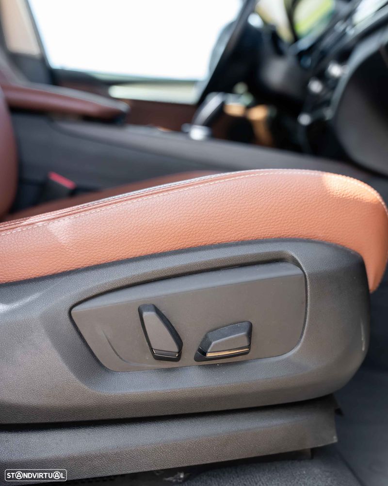 BMW X5 xDrive25d - 38
