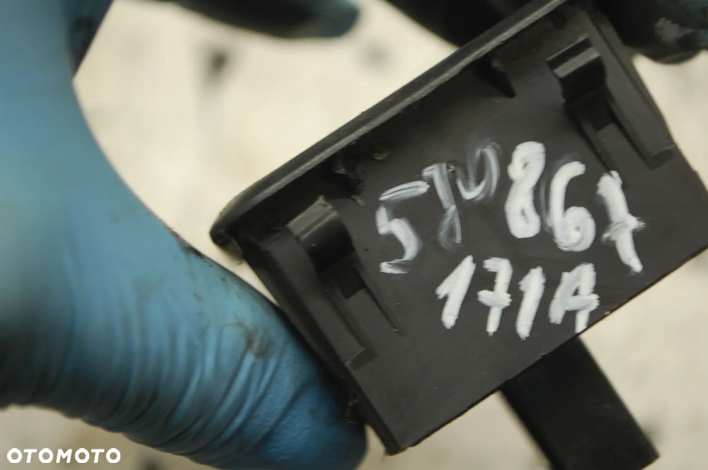 PRZEŁĄCZNIK PANEL STEROWANIA SZYB LEWY PRZÓD 5J0867171A SKODA ROOMSTER PRAKTIK - 3