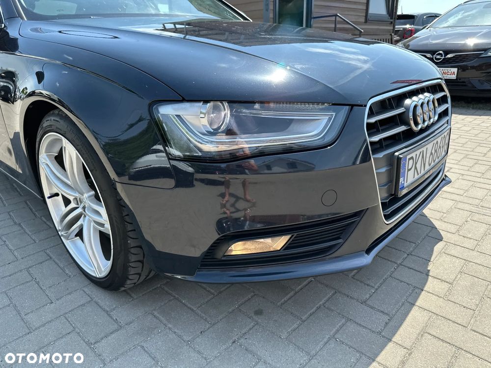 Audi A4 Limousine - 38